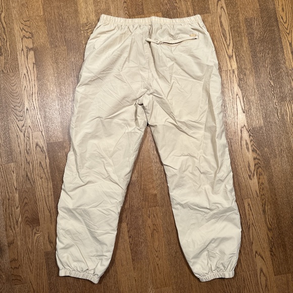 Supreme Nylon Ankle Zip Logo Warmup Training Pants Light Beige Tan Mens Medium - Picture 2 of 13